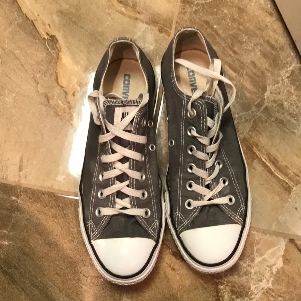 Converse gray women’s Sz 8 - Picture 1 of 7